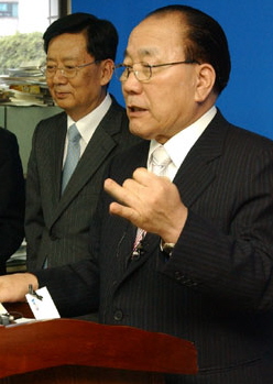 4일 공정택 서울시교육감이 세종과학고 운영계획을 밝히고 있다.