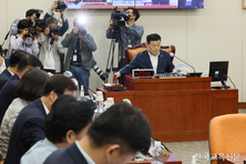 ‘교권 4법’ 교육위 통과...21일 본회의 의결 예정