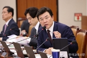 학생 우울·자해 심각 정신건강 교육 의무화 추진