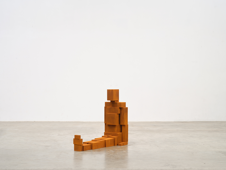 Antony Gormley GROUND: RISE, 2024 Photograph by Stephen White & Co.© the artist