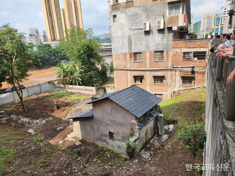충칭시 치장구에 위치한 이동녕 선생 거주지.