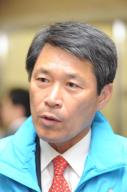 22일 당선자워크숍이 한창인 서울교육문화회관에서 이군현 의원을 인터뷰했다. 이동주