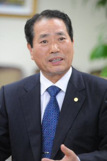 이영준 교대교수협 회장(부산교대 교수)