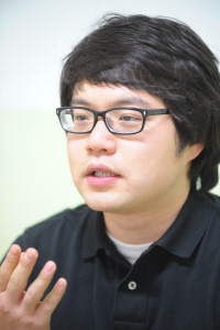 장동환 연지초 교사