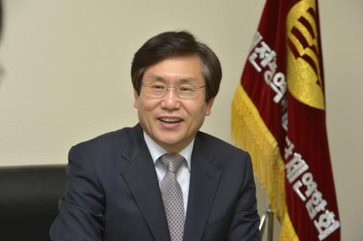 유병로 대전교총 회장