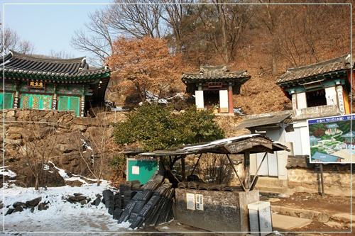 ▲ 산신각, 약사전 등