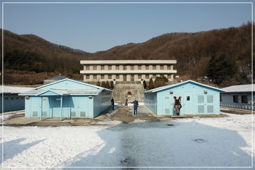 ▲ '공동경비구역 JSA'의 판문점세트 2