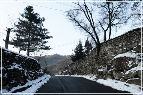 ▲ 흥룡사 초입