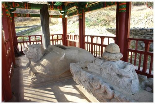 ▲ 보물 제488호 칠장사혜소국사비