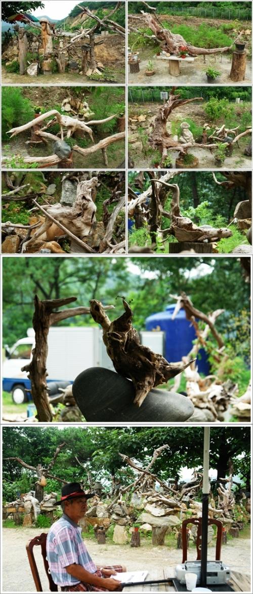 ▲ 괴목공원의 작품과 박흥운씨