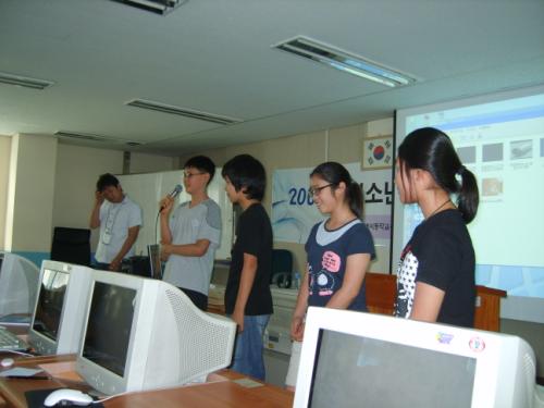 작품을 만들어서