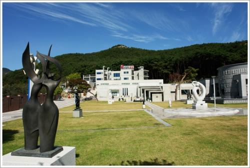 ▲ 휘목아트타운 풍경