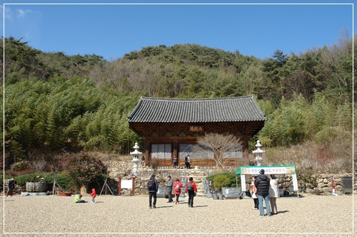 ▲ 신흥사 대광전 풍경