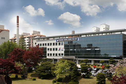 전국 최대 교육규모를 자랑하는 경기도교육청 청사 전경
