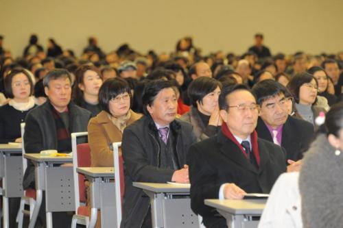 토론회를 지켜보고 있는 참석자들