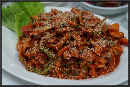 푸짐한 청정해역에서 잡은 바지락 회무침
