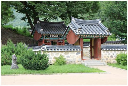 ▲ 낙촌비각