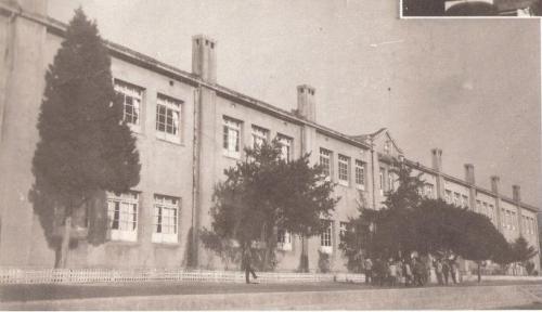1967년 모교인 세류초등학교 교사 전경