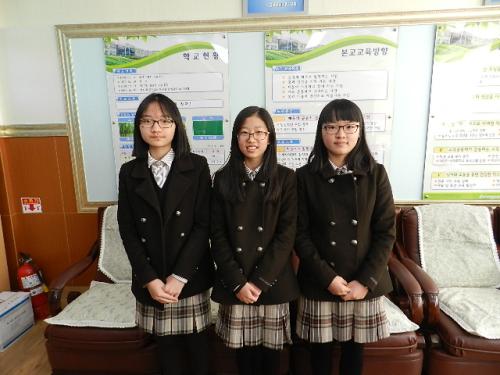 금상을 수상한 1학년 학생