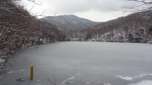 하광교 소류지에서 바라다 본 비로봉