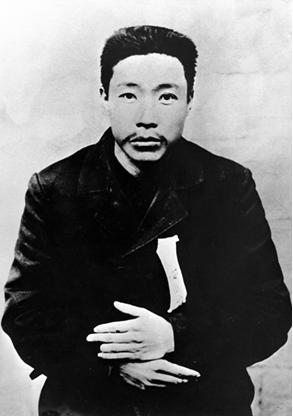 오는 3월 26일은 안중근 의사 순국일이다. 안중근 의사 추모의 날'과 '안중근 동양평화의 날'중 어느 것이 좋을까?