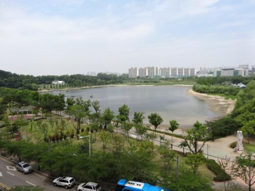 서수원 시민들의 사랑을 받고 있는 일월공원 모습