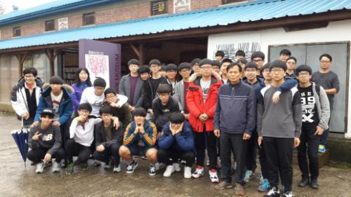 삼례문화예술촌에서의 기념촬영.
