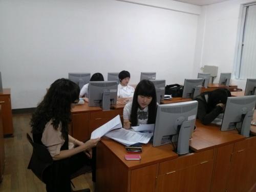 방학 중에도 담임 선생님의 진학상담은 계속된다