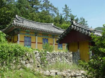 운림산방의 허씨 사당.